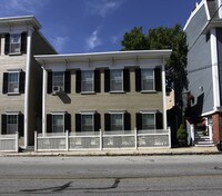 131 Merrimac St Apartments