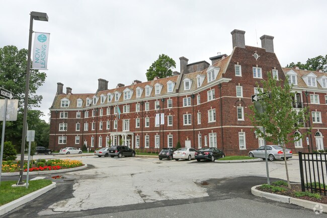 The Palmer Apartments