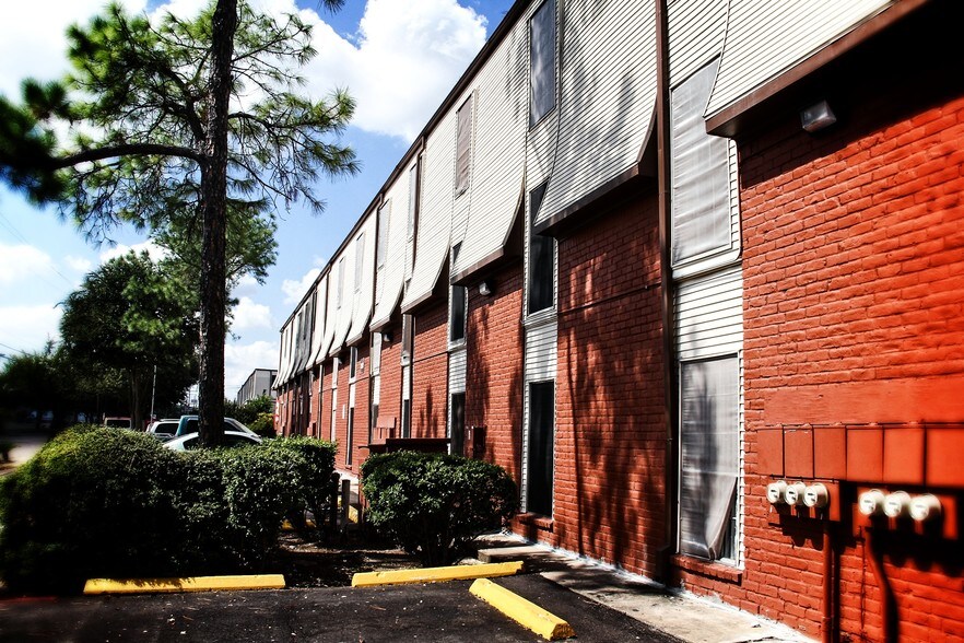 Sharpstown Manor Rentals Houston, TX