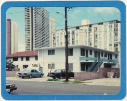 2621 Kaaha St Honolulu HI Apartments