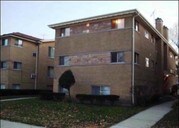 6752 - 70 N. Sauganash Apartments