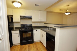Foothills Park Apartments