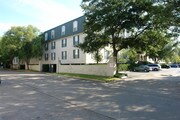 Avalon Square Apartamentos