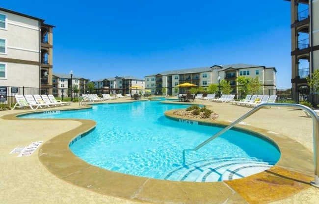 The Mansions at Stone Hill Apartments