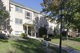 Pear Tree Court Apartments