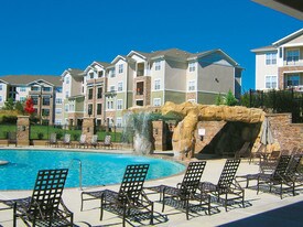 Windsor Upon Stonecrest Apartments