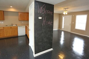 Axis 812 Apartments