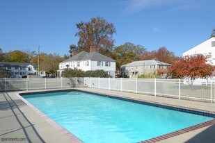 Sterling Oaks Apartments