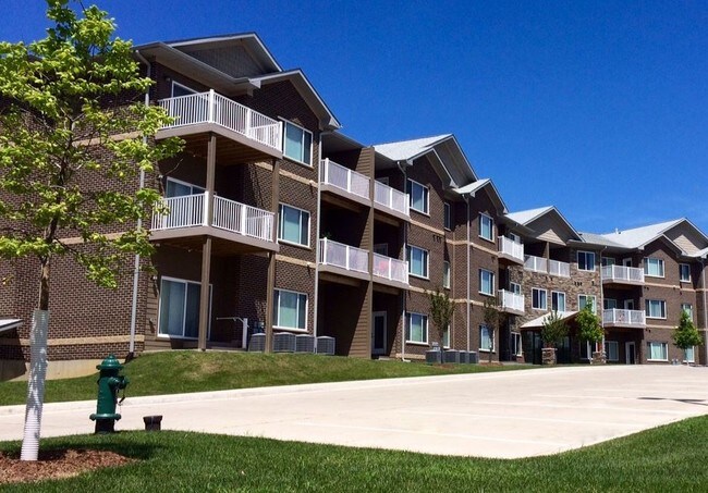 Cedar River Bluffs Apartments
