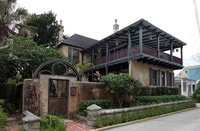 15 Bridge St Apartments