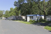 Queen Anne Courts Apartments