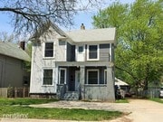 2 Bedroom Townhome for Rent $800