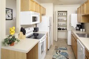 Country Club Apartments