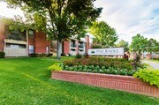 Pine Knoll Apartamentos