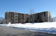 Knollwood Towers West Apartments