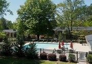 North Oaks Landing Apartments