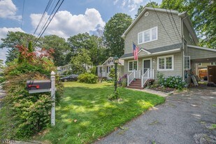 3 Bedroom Single-Family Home for Rent $2800