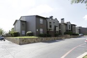 Woodchase / Clarendon Apartments