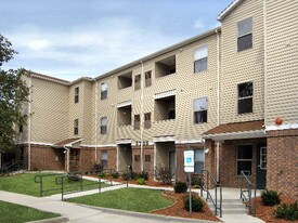 Lakewood Apartments