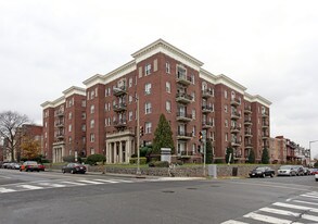 Highview Apartments
