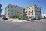 Avenal Avenue Apartments