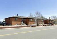 255 2nd St Apartments