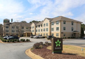 Furnished Studio – Columbus - Bradley Park
