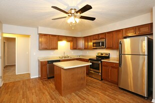 Bennett Grand Woods Apartments
