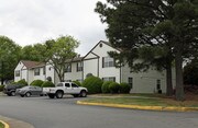 Colonial Village at Harbour Club Apartments