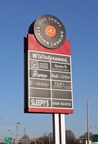 75 SL Apartments