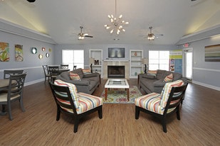 Canopy Place Apartments