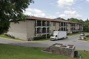 Villa Adrian & Village South Apartments