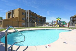 Vista Alegre Apartment Homes