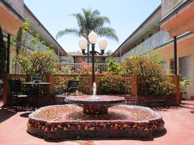 2115 Placentia Ave Costa Mesa CA Apartments