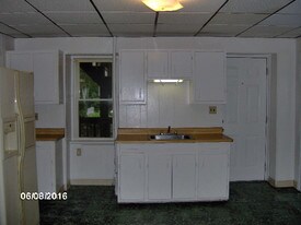 570 S Main St Naugatuck CT Apartments