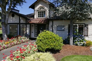 Saratoga Apartments
