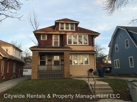 2 Bedroom Condo Unit for Rent $695