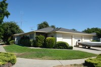 4110-4112 Wessex Dr Apartments