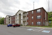 Hallmark at Bellevue Apartments
