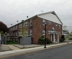 Pine Street Square Apartments