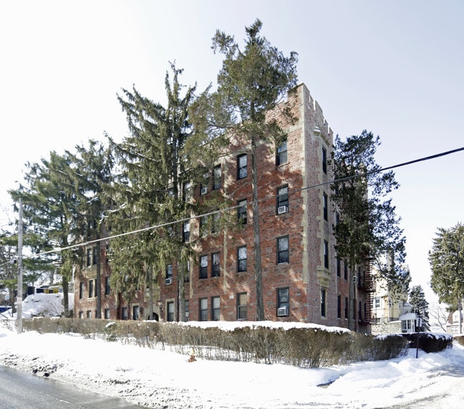 153 Park Hill Ave Yonkers, NY 10705 Rentals Yonkers, NY