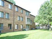 Castlewood Apartments