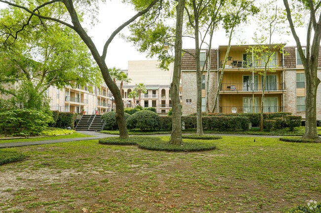Yorktown Apartment Homes