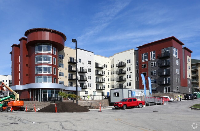 Apex 41 Apartments