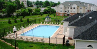Overland Gardens Apartments