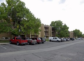 Wentworth Apartments