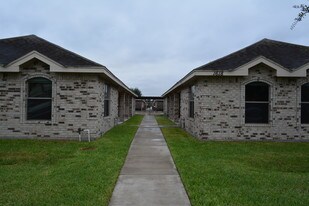 1618 Tampa St Edinburg TX Apartments