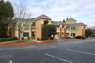 Furnished Studio – Atlanta - Cumberland Mall Apartments