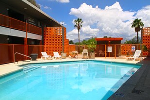 Vista De Catalina Apartments
