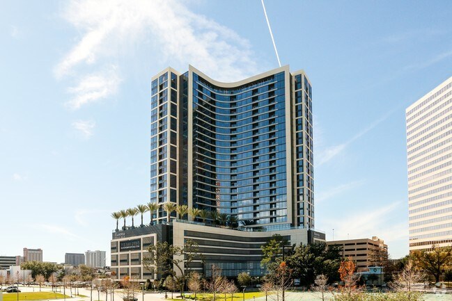 Hanover Post Oak Apartments